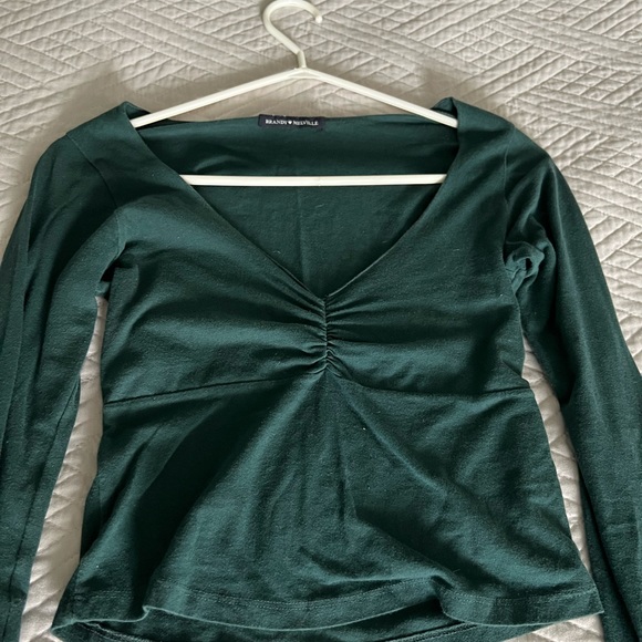 Brandy Melville - Tight Green Long Sleeve - OS - Picture 5 of 5